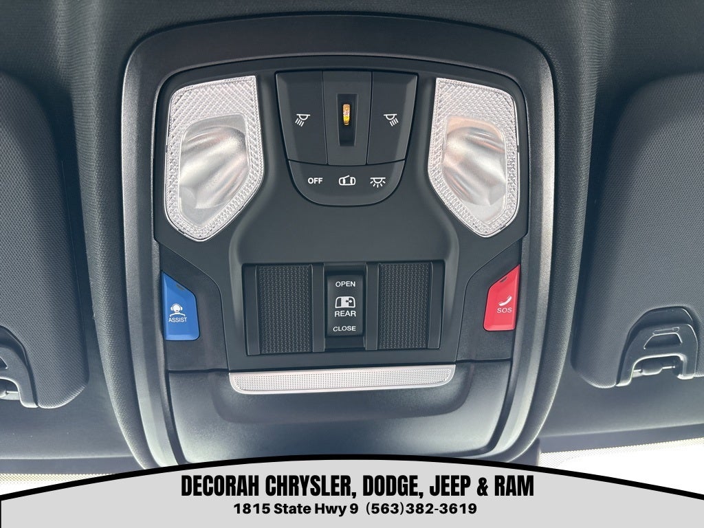 2026 RAM Ram 5500 Chassis Cab RAM 5500 TRADESMAN CHASSIS CREW CAB 4X4 84' CA