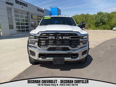 2026 RAM Ram 5500 Chassis Cab RAM 5500 TRADESMAN CHASSIS CREW CAB 4X4 84' CA