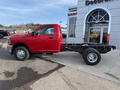 2026 RAM Ram 3500 Chassis Cab RAM 3500 TRADESMAN CHASSIS REGULAR CAB 4X4 60' CA