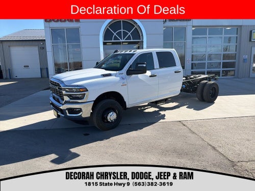 2026 RAM Ram 3500 Chassis Cab RAM 3500 TRADESMAN CREW CAB CHASSIS 4X4 60' CA