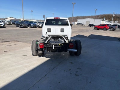 2026 RAM Ram 3500 Chassis Cab RAM 3500 TRADESMAN CREW CAB CHASSIS 4X4 60' CA