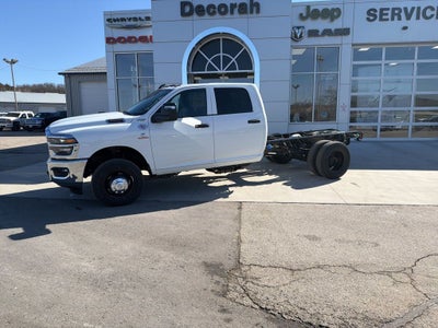 2026 RAM Ram 3500 Chassis Cab RAM 3500 TRADESMAN CREW CAB CHASSIS 4X4 60' CA