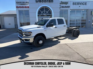 2026 RAM Ram 3500 Chassis Cab RAM 3500 TRADESMAN CREW CAB CHASSIS 4X4 60' CA