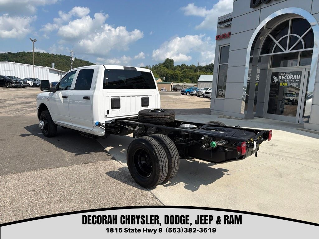 2026 RAM 3500 Chassis RAM 3500 TRADESMAN CREW CAB CHASSIS 4X4 60' CA