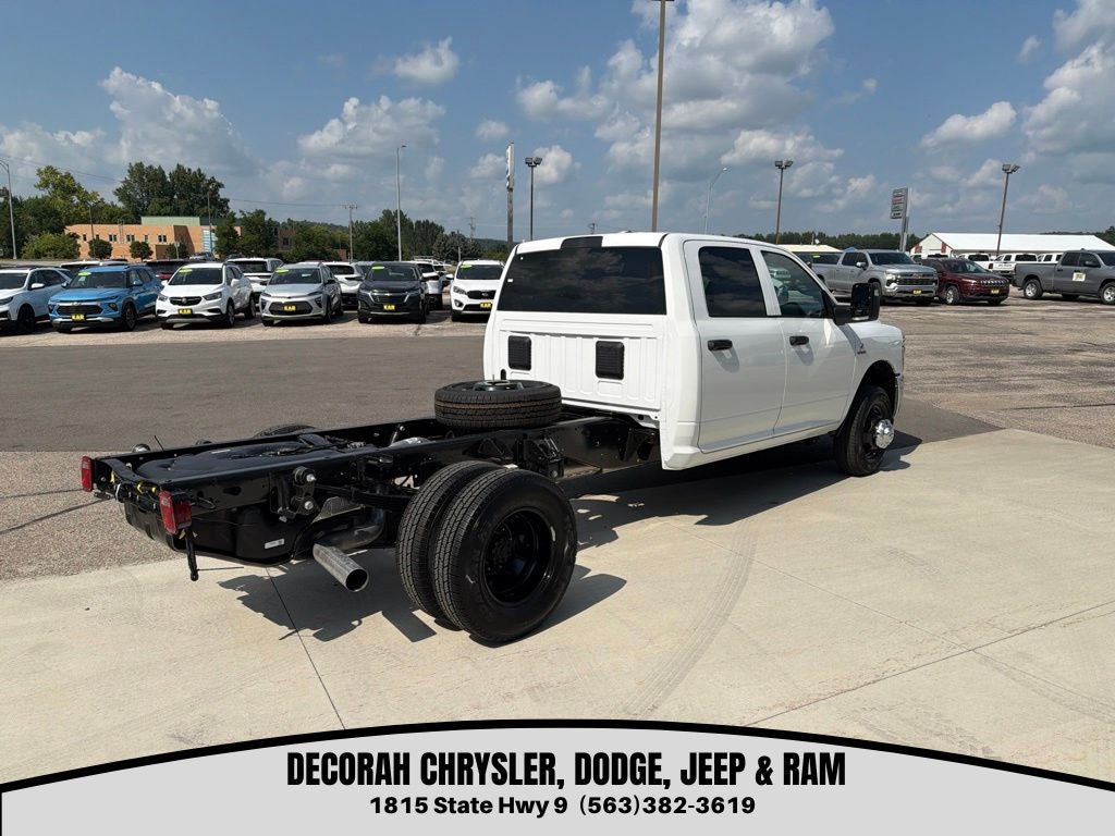 2026 RAM 3500 Chassis RAM 3500 TRADESMAN CREW CAB CHASSIS 4X4 60' CA