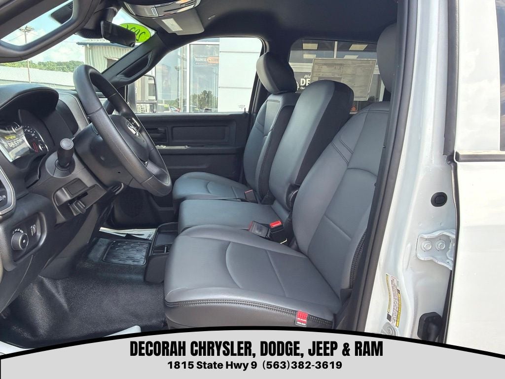 2026 RAM 3500 Chassis RAM 3500 TRADESMAN CREW CAB CHASSIS 4X4 60' CA