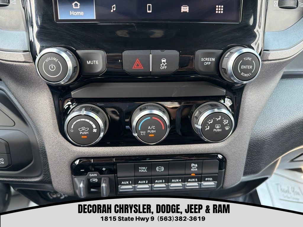2026 RAM 3500 Chassis RAM 3500 TRADESMAN CREW CAB CHASSIS 4X4 60' CA