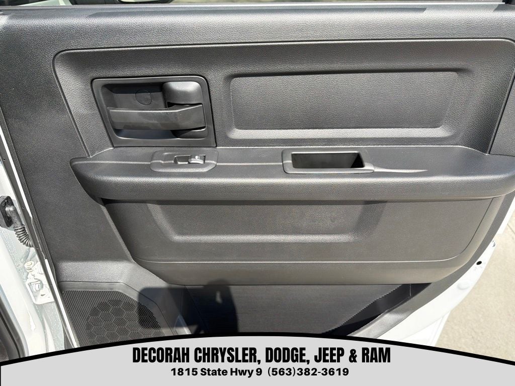 2026 RAM 3500 Chassis RAM 3500 TRADESMAN CREW CAB CHASSIS 4X4 60' CA