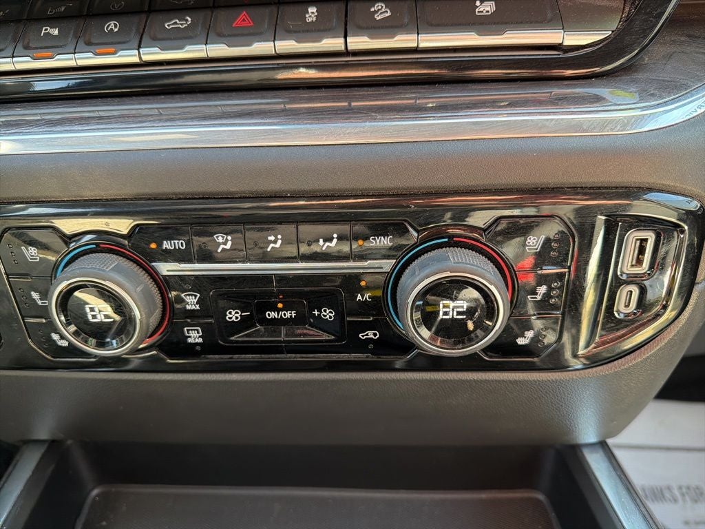 2023 Chevrolet Silverado 1500 4WD Crew Cab Short Bed LTZ