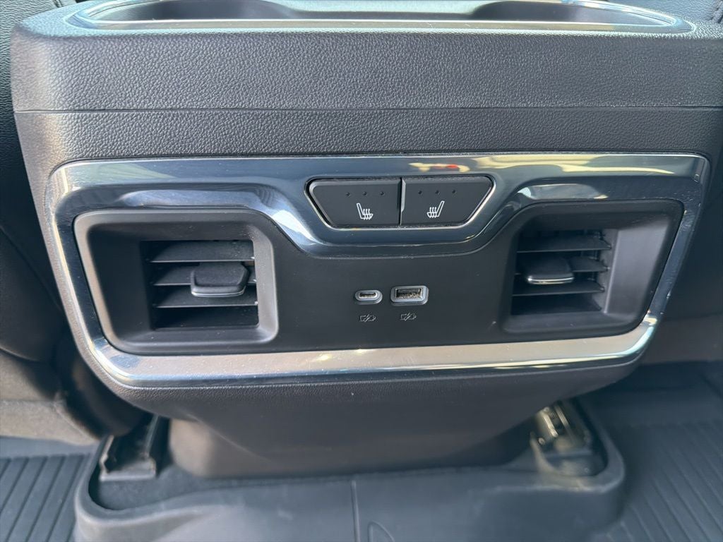 2023 Chevrolet Silverado 1500 4WD Crew Cab Short Bed LTZ