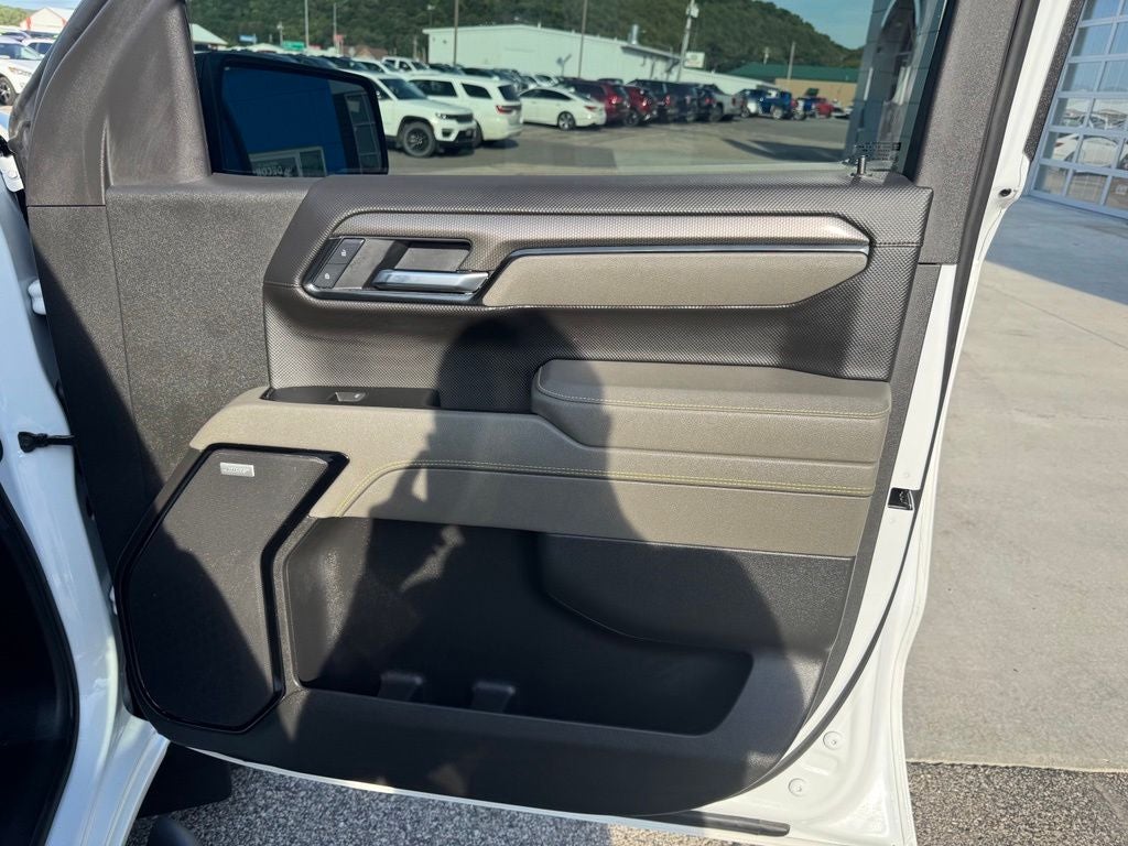 2025 Chevrolet Silverado 1500 ZR2