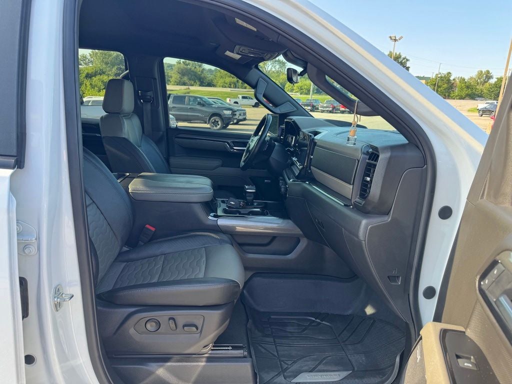 2025 Chevrolet Silverado 1500 ZR2