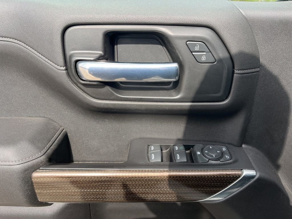 2020 Chevrolet Silverado 1500 4WD Crew Cab Short Bed RST