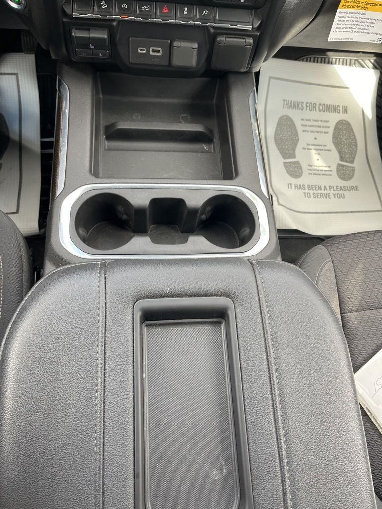 2020 Chevrolet Silverado 1500 4WD Crew Cab Short Bed RST