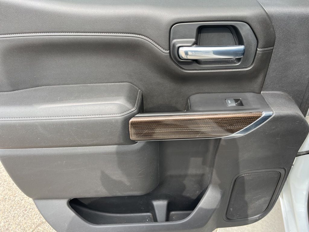 2020 Chevrolet Silverado 1500 4WD Crew Cab Short Bed RST