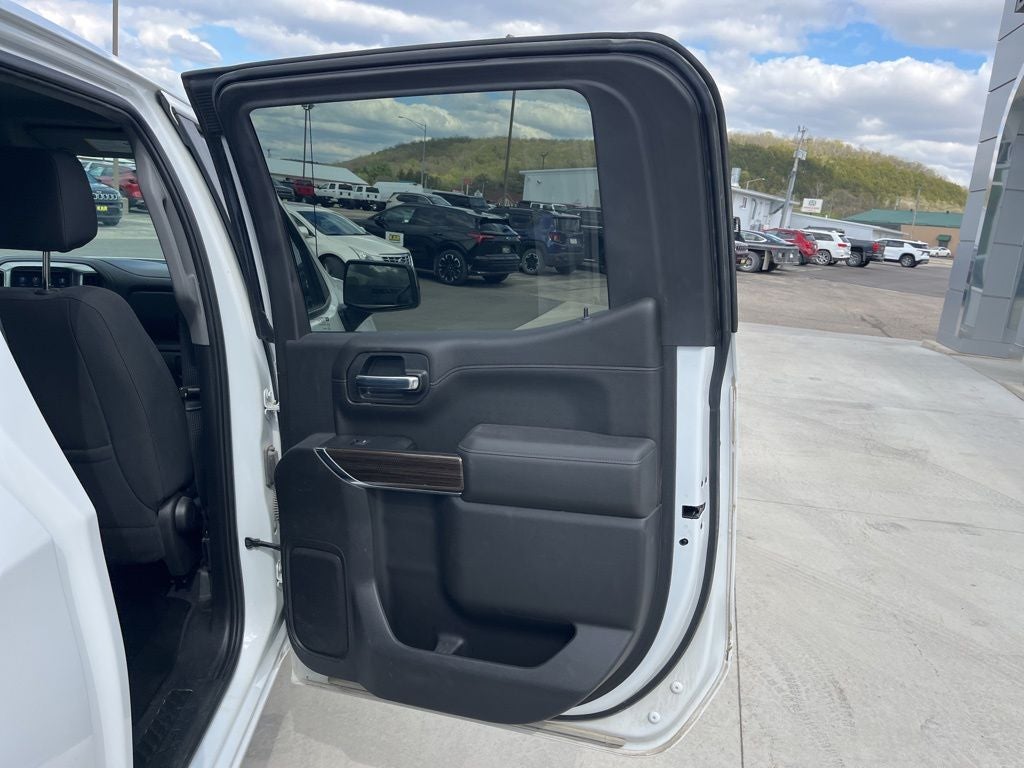 2020 Chevrolet Silverado 1500 4WD Crew Cab Short Bed RST