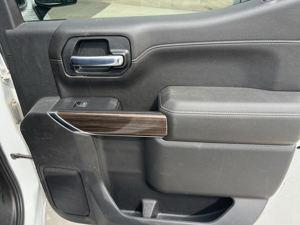 2020 Chevrolet Silverado 1500 4WD Crew Cab Short Bed RST