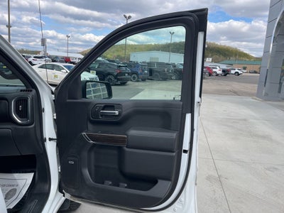 2020 Chevrolet Silverado 1500 4WD Crew Cab Short Bed RST
