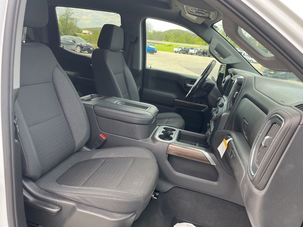 2020 Chevrolet Silverado 1500 4WD Crew Cab Short Bed RST
