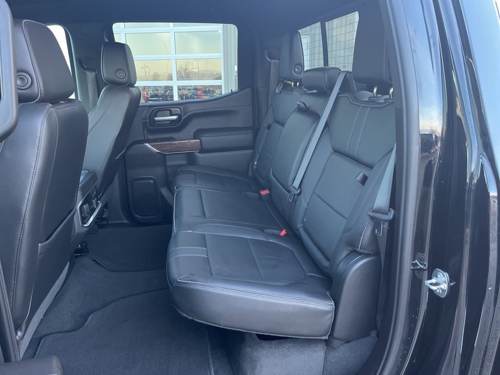 2021 Chevrolet Silverado 1500 4WD Crew Cab Short Bed High Country