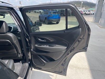 2024 GMC Terrain AWD SLT