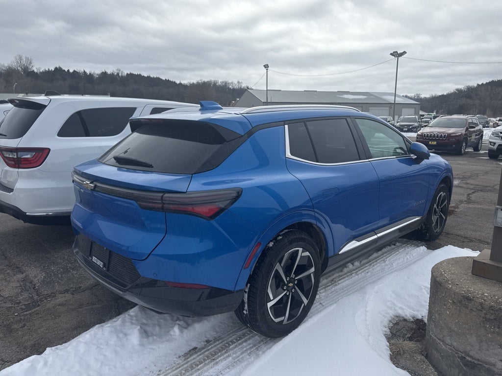 2025 Chevrolet Equinox EV LT