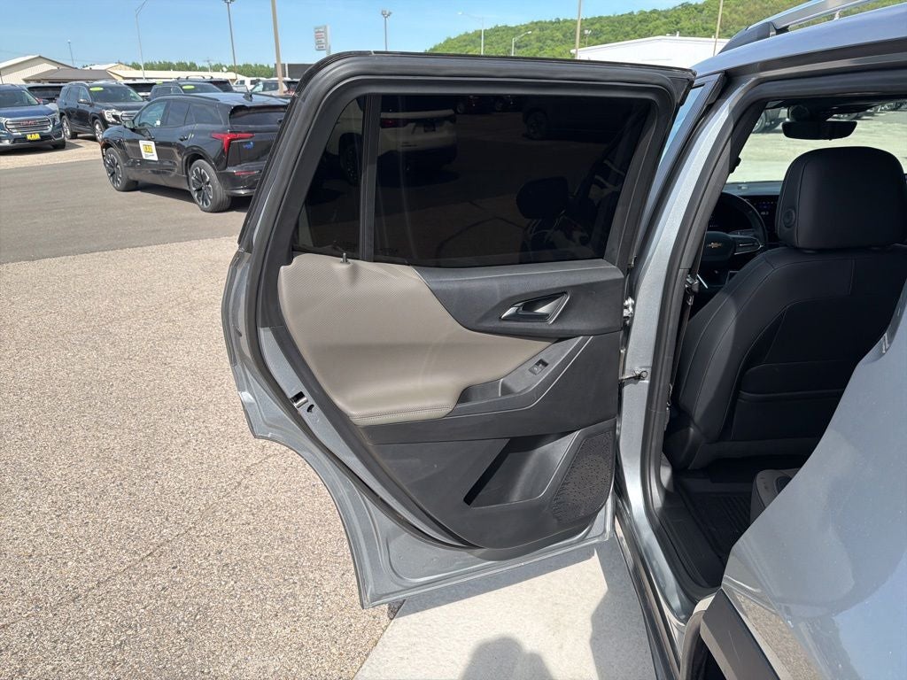 2025 Chevrolet Equinox AWD LT