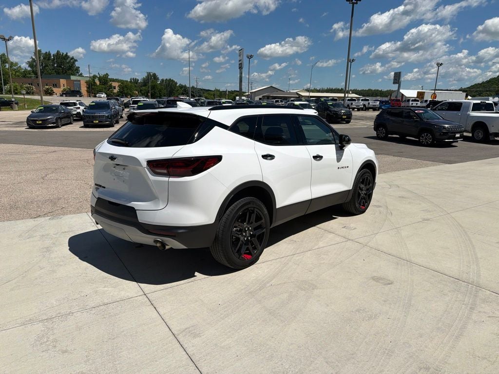 2023 Chevrolet Blazer AWD 2LT