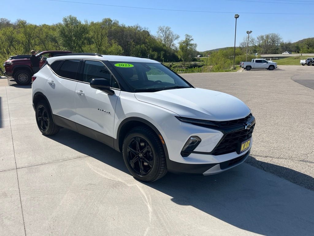 2023 Chevrolet Blazer AWD 2LT
