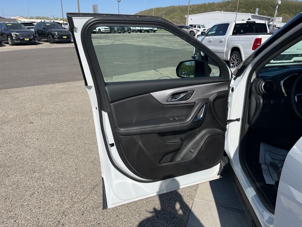 2023 Chevrolet Blazer AWD 2LT