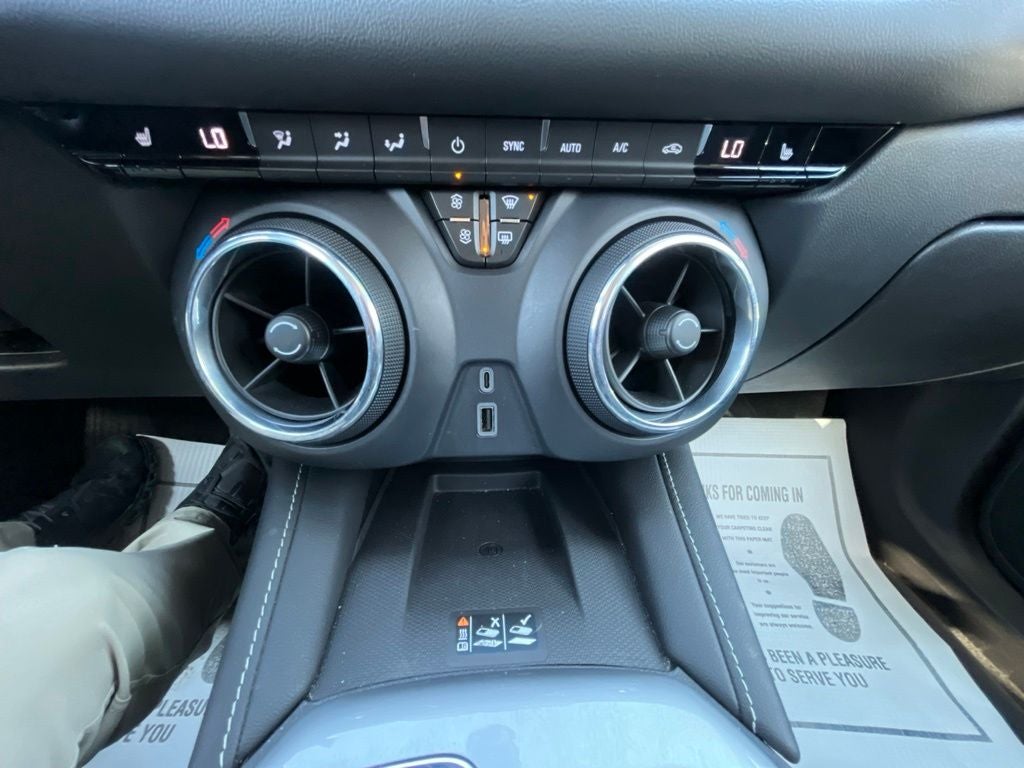 2023 Chevrolet Blazer AWD 2LT