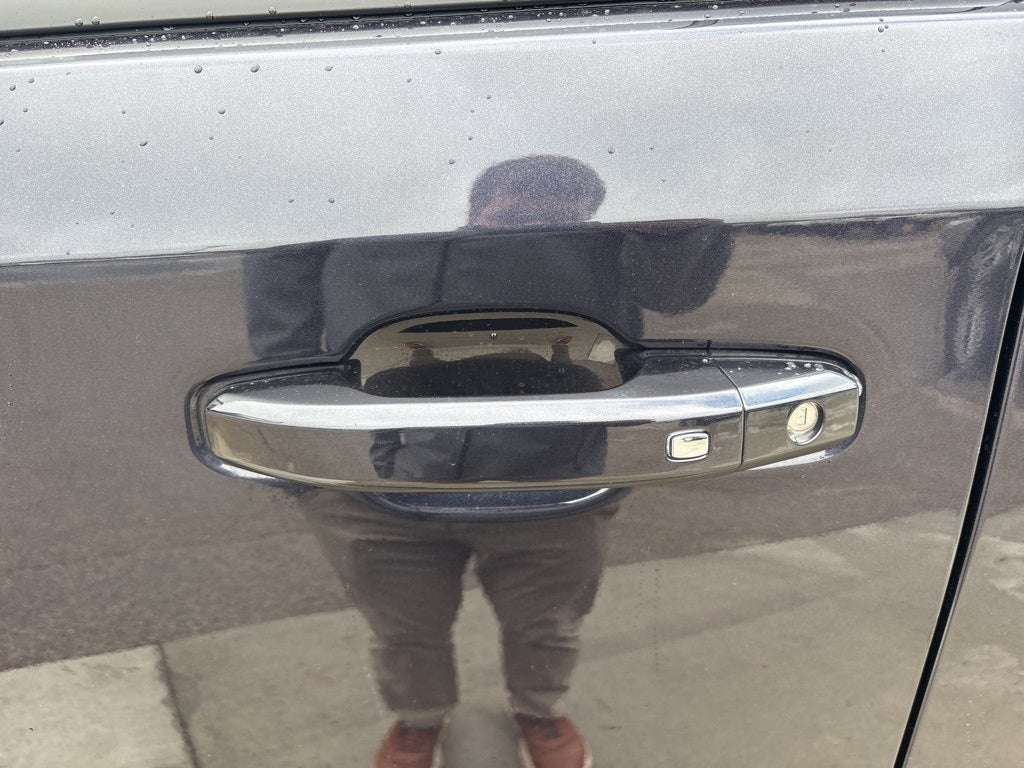 2024 GMC Sierra 1500 4WD Crew Cab Short Box Elevation with 3SB