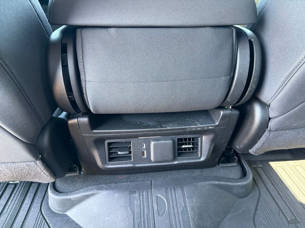 2024 GMC Sierra 1500 4WD Crew Cab Short Box Elevation with 3SB