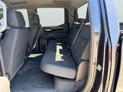 2024 GMC Sierra 1500 4WD Crew Cab Short Box Elevation with 3SB