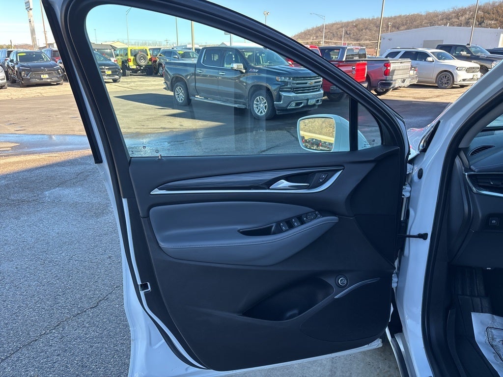 2020 Buick Enclave AWD Essence