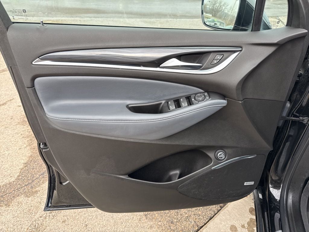 2023 Buick Enclave Essence AWD