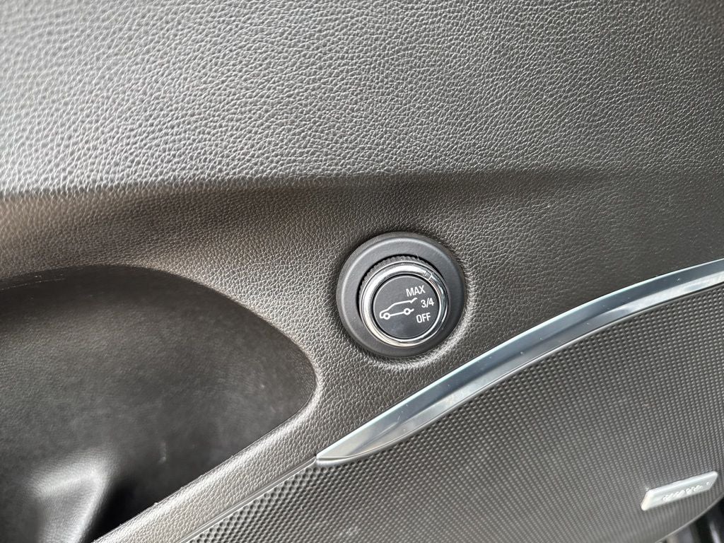 2023 Buick Enclave Essence AWD