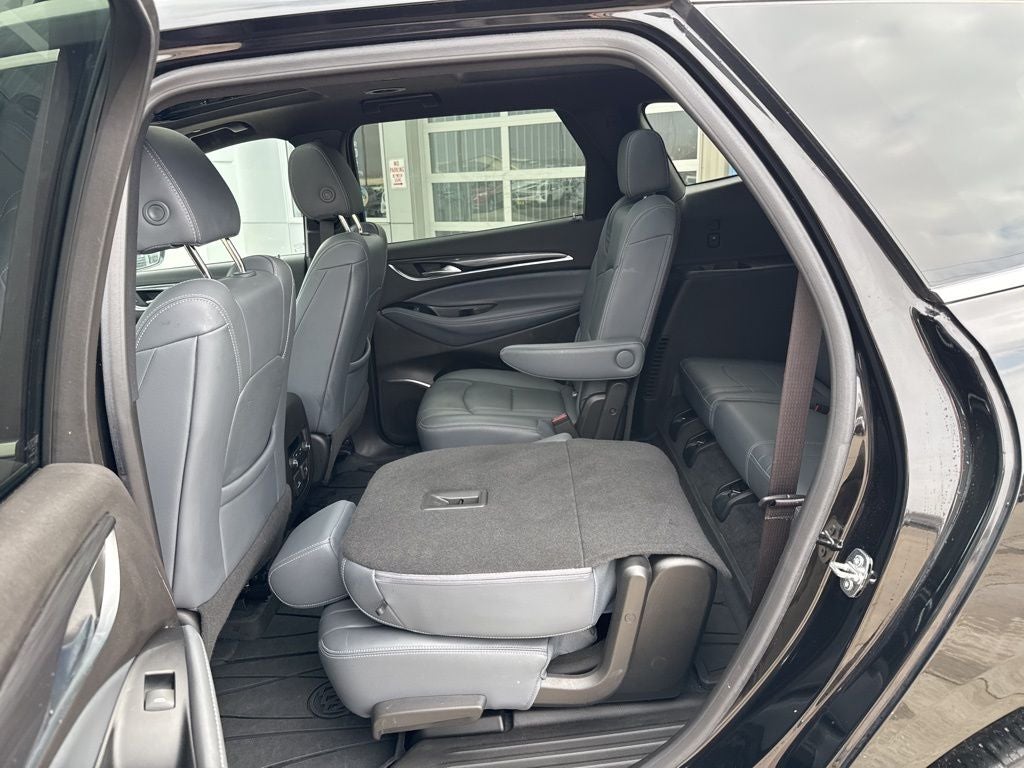 2023 Buick Enclave Essence AWD