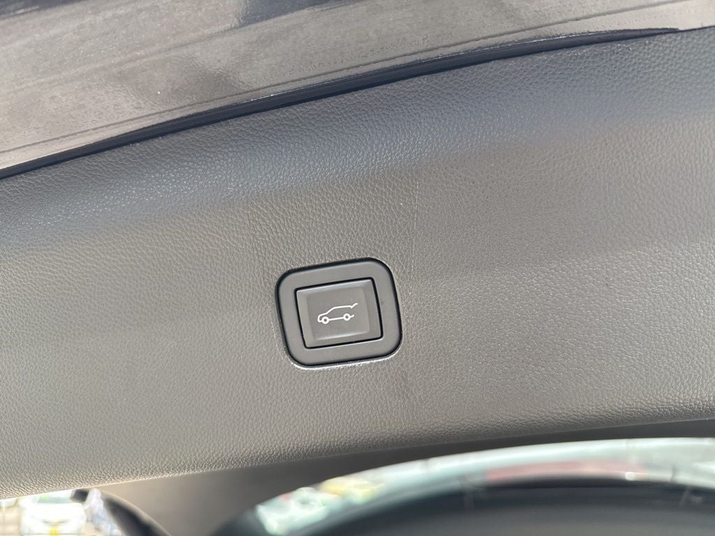 2023 Buick Enclave Essence AWD