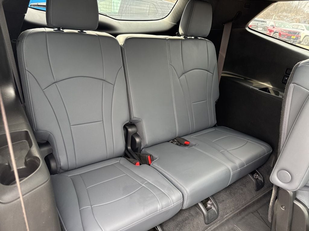 2023 Buick Enclave Essence AWD