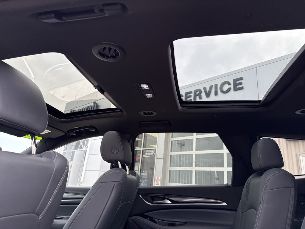 2023 Buick Enclave Essence AWD