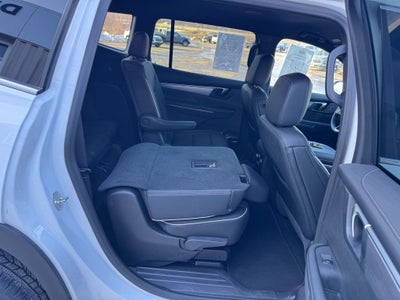 2025 Buick Enclave Preferred FWD