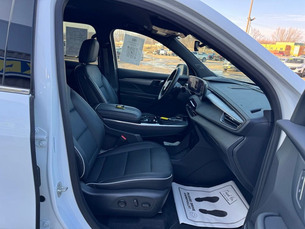 2025 Buick Enclave Preferred FWD