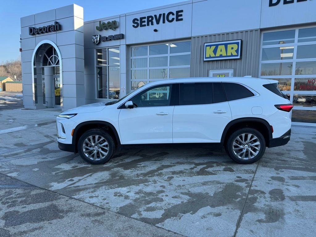 2025 Buick Enclave Preferred FWD