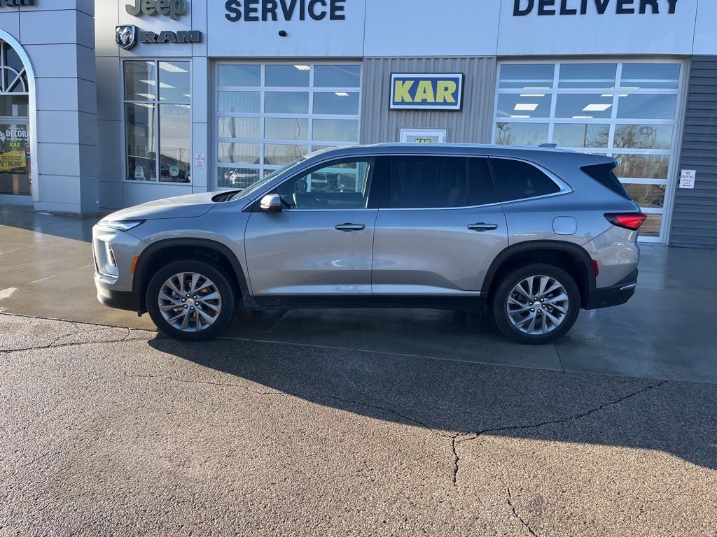 2025 Buick Enclave Preferred FWD