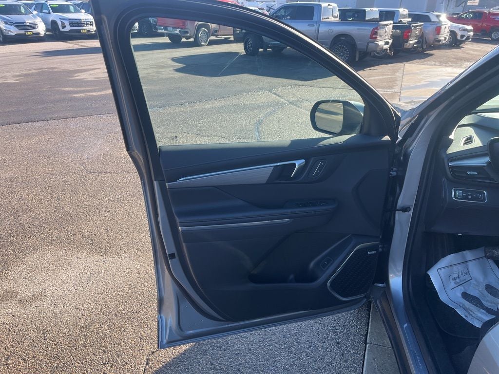 2025 Buick Enclave Preferred FWD