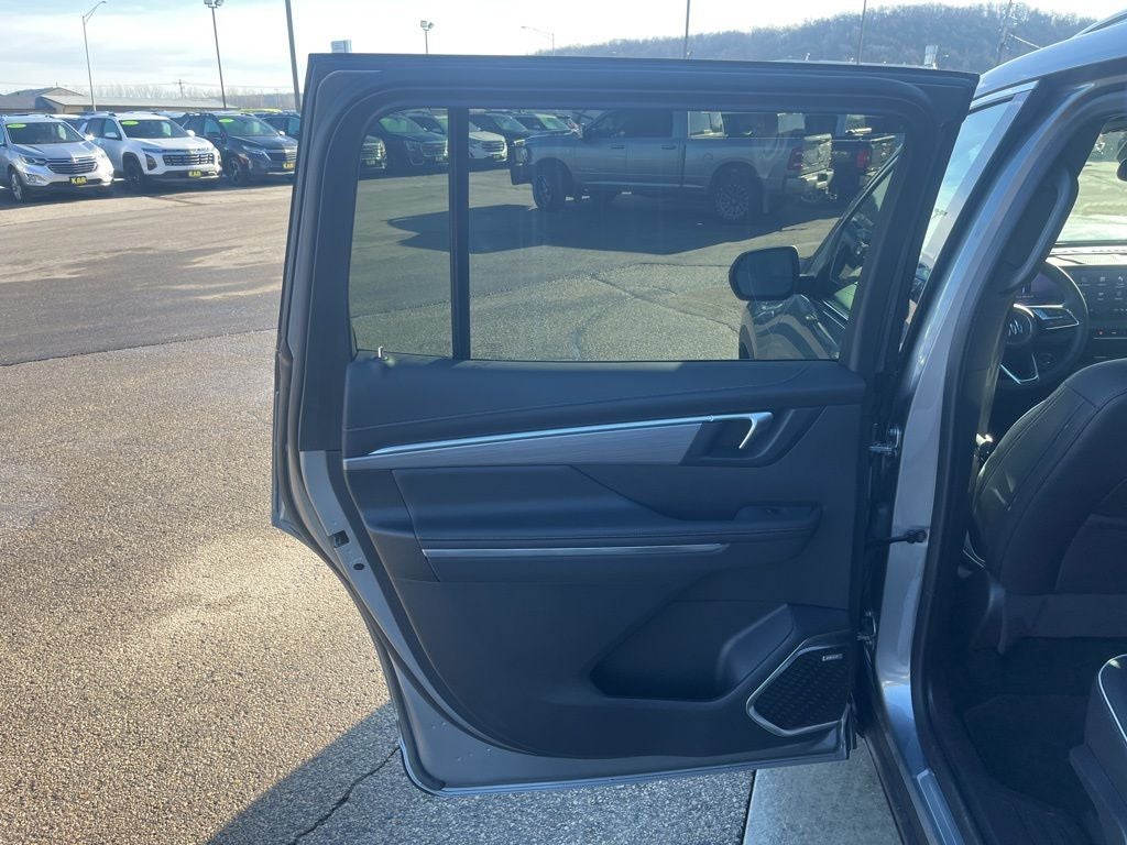 2025 Buick Enclave Preferred FWD