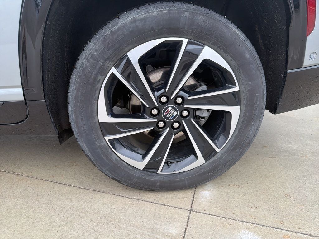 2025 Buick Enclave Sport Touring FWD