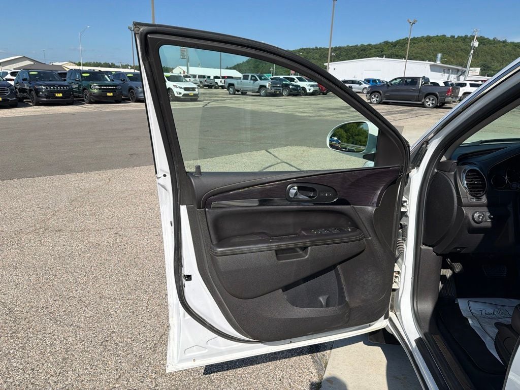 2017 Buick Enclave Leather