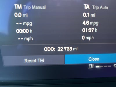 2023 Volvo XC60 B6 Ultimate Bright Theme